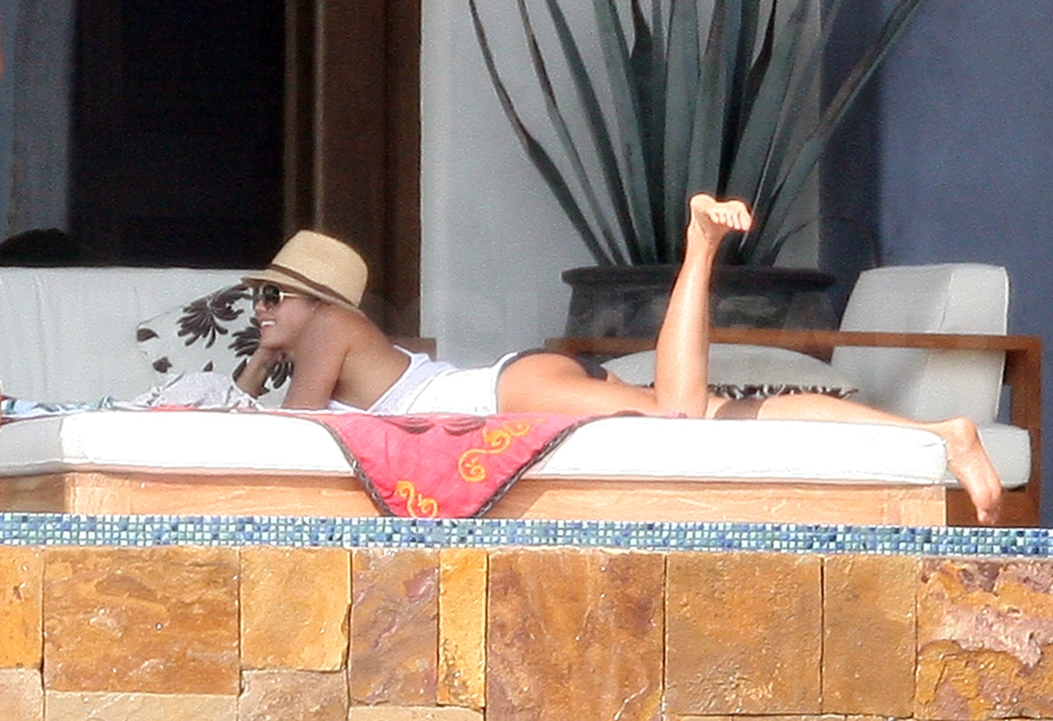 Jessica Alba and Cash Relaxing Poolside in Cabo