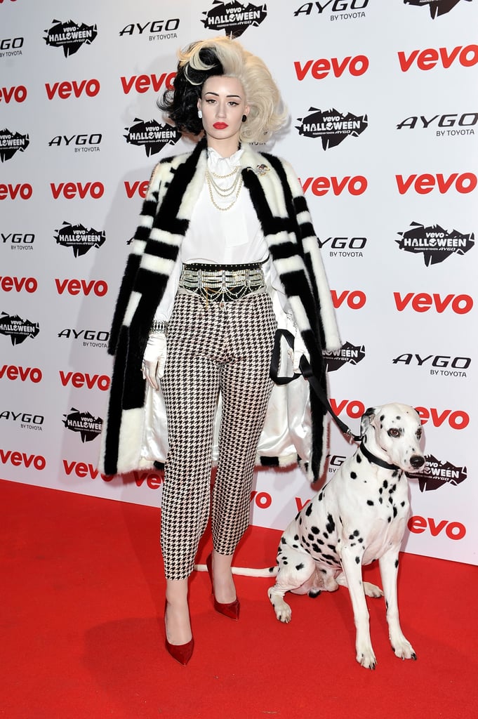 Iggy Azalea went all out for her Cruella de Vil costume at the 2013 VEVO Halloween showcase in London.
