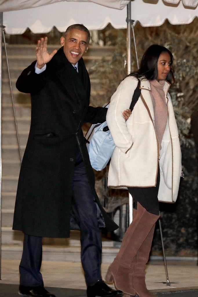 The Obama Family Flying to Hawaii Dec. 2016