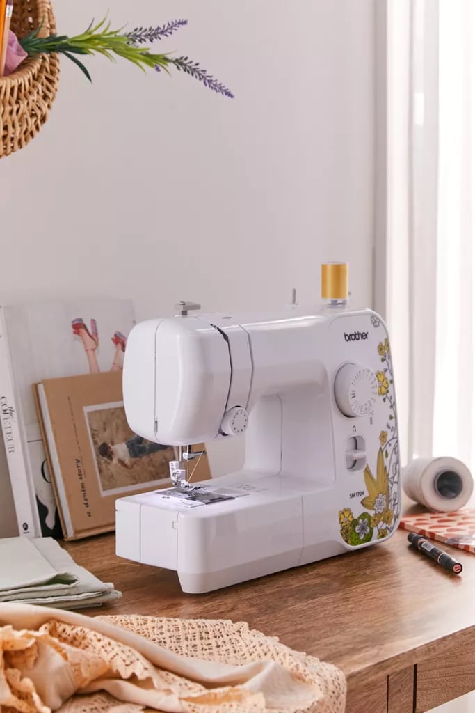 Brother SM1704 17-Stitch Sewing Machine