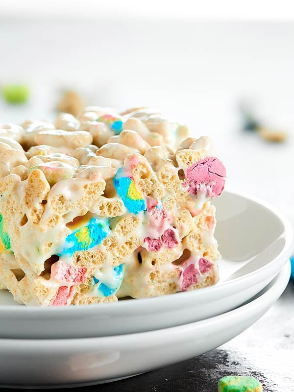 Lucky Charms Marshmallow Treats