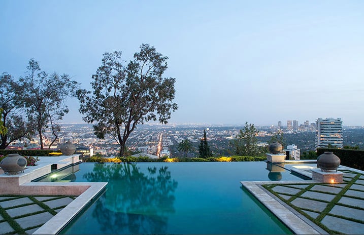 Another view of the pool.