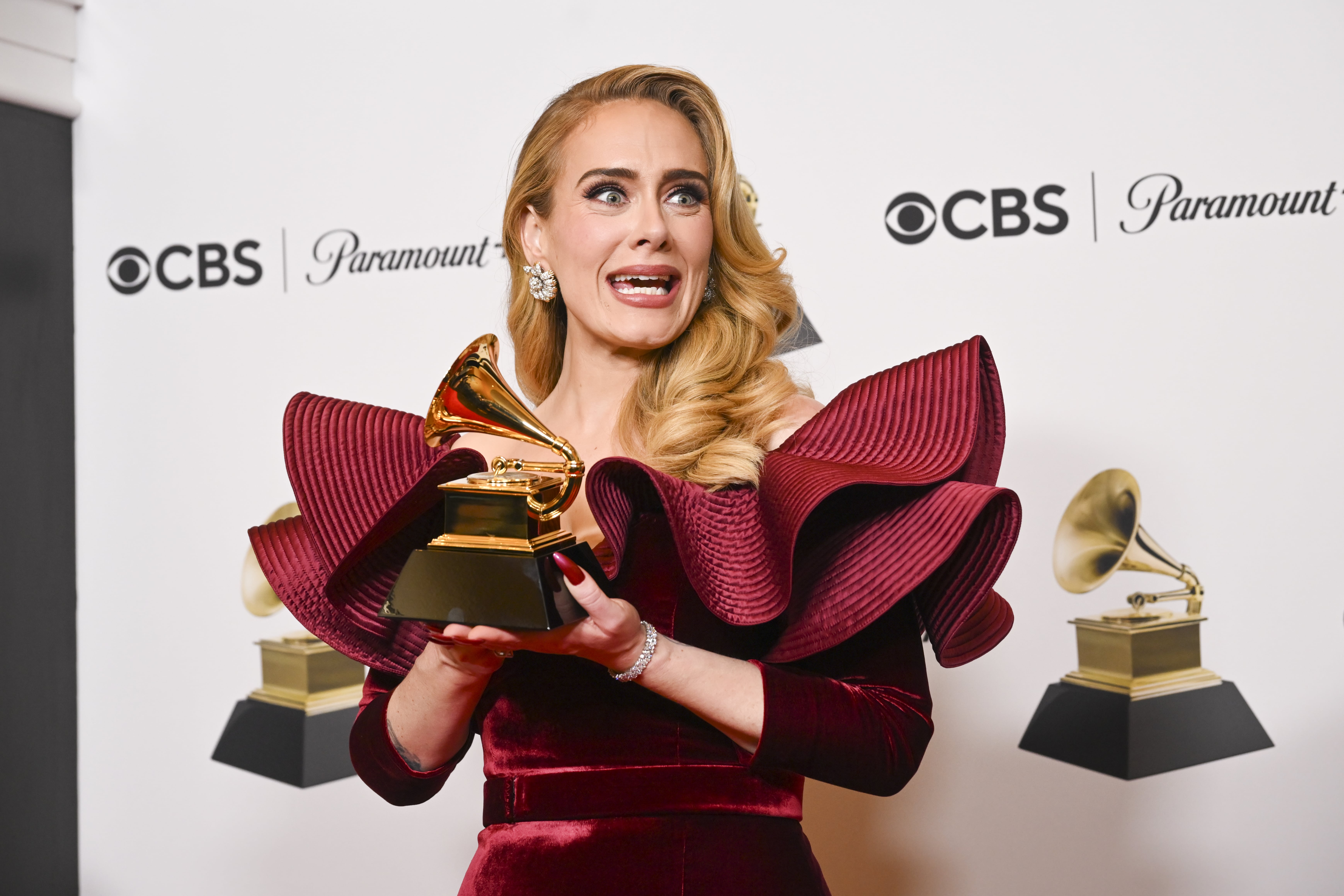 Adele Reacts to SZA Marine Biology Fun Fact at Grammys 2023 | POPSUGAR  Entertainment