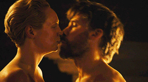 Brienne and Jaime Get [Clap] It [Clap] ON! [Clap]