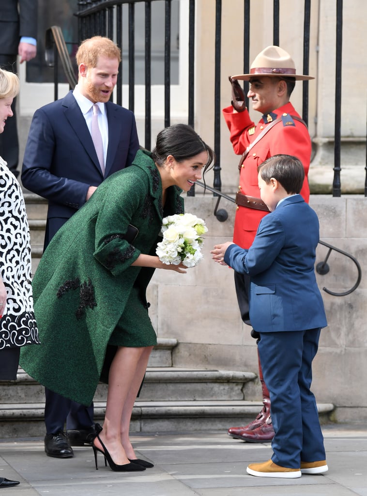 Little Girl Curtsying to Meghan Markle Video March 2019