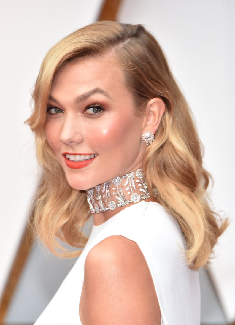 When Karlie Kloss Wore the Coolest Choker on the Red Carpet