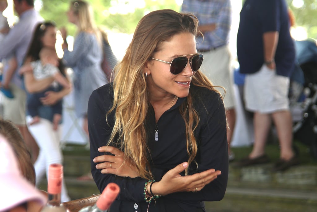 Mary-Kate styled them with a black zip-up and bracelets at the Hampton Classic Horse Show in 2017.