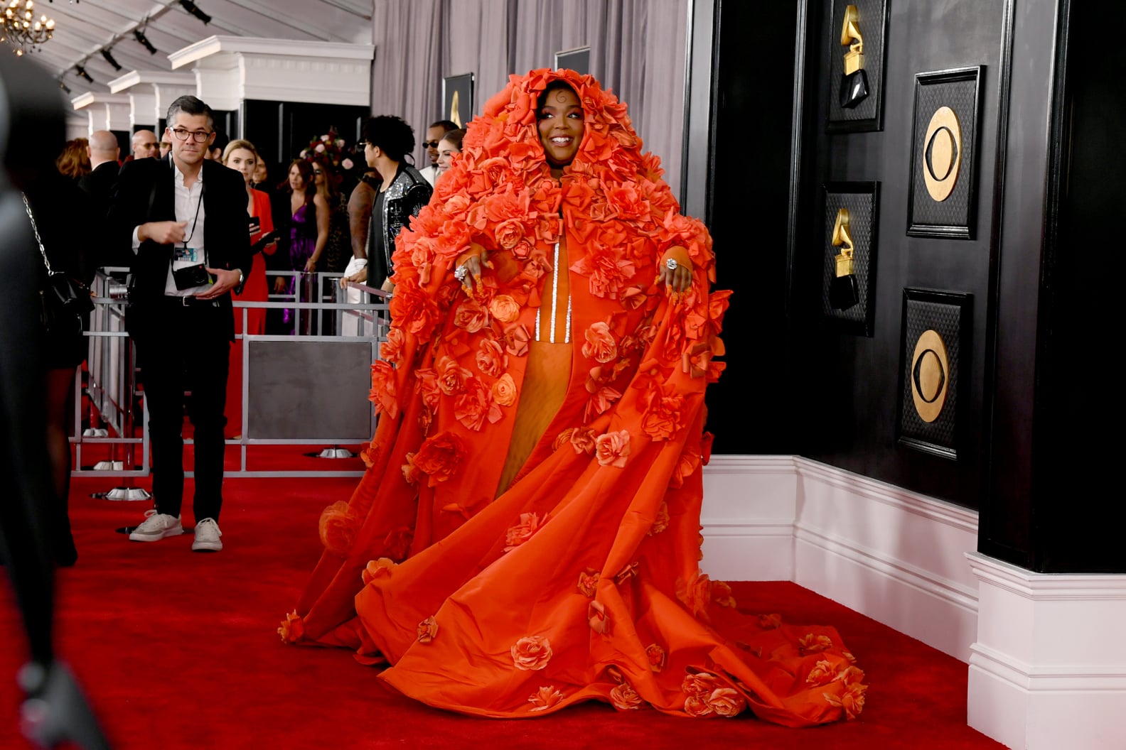 Lizzo #39 s Floral Cape Dress at the Grammys 2023 Photos PS UK Fashion