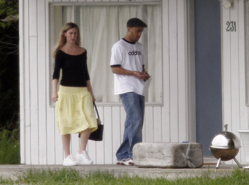 NORMANDY PARK, WA - MAY 8: ***EXCLUSIVE, PLEASE CALL YOUR AE FOR PRICING***  Mary Letourneau, 43, and her fiance Vili Fualaau, 22, enter their home on May 8, 2005 in the Seattle suburb Normandy Park, WA.  Letourneau spent more than 7 years in jail for hav