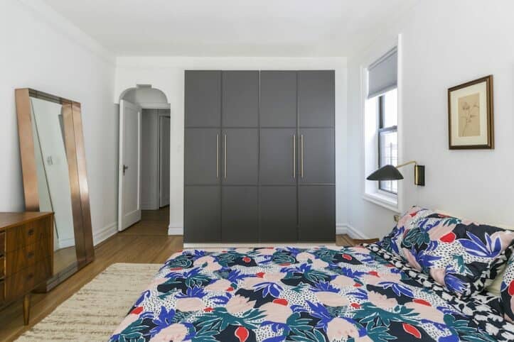 Free-Standing Bedroom Closet