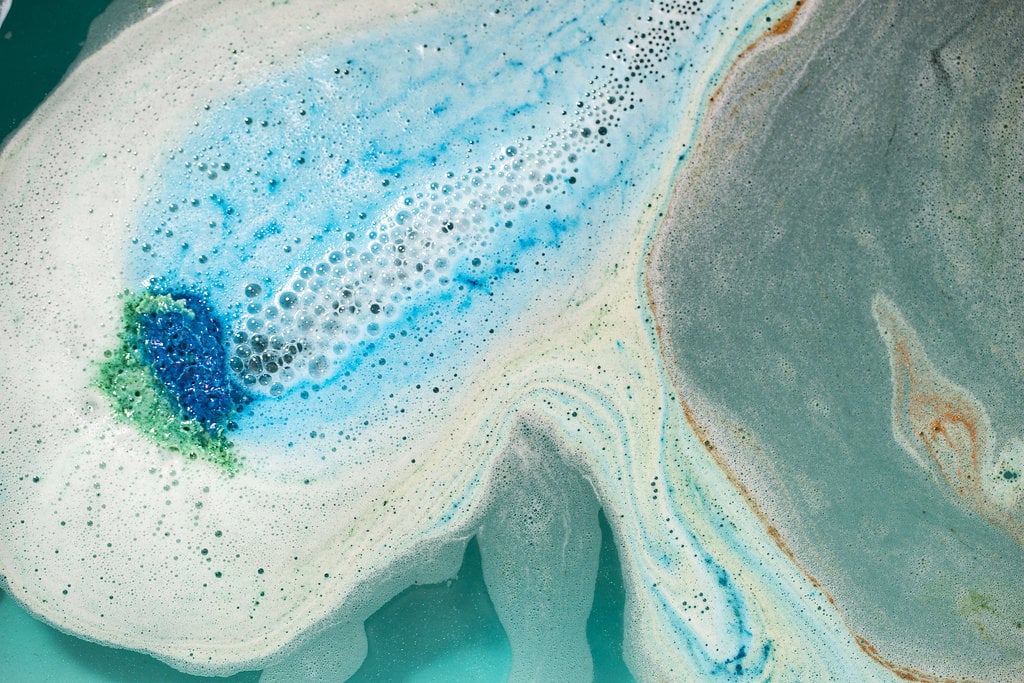 Lush Error 404 Black Friday Bath Bomb