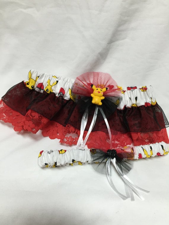 Pikachu Garter