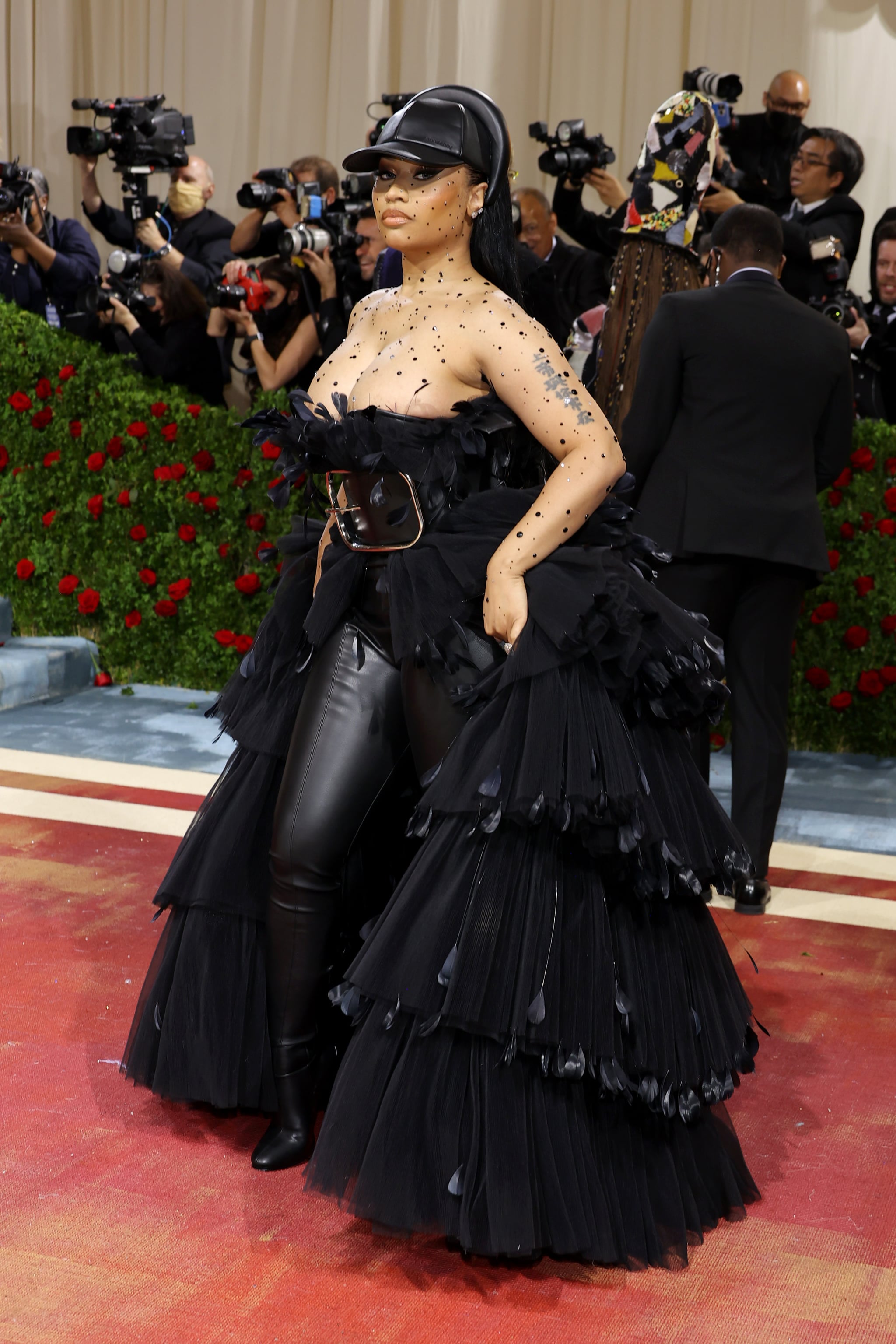 Nicki Minaj in Burberry at the 2022 Met Gala | Lizzo, Kendall Jenner, and  All the Other Stars Who Wore Black to the Met Gala | POPSUGAR Fashion Photo  3