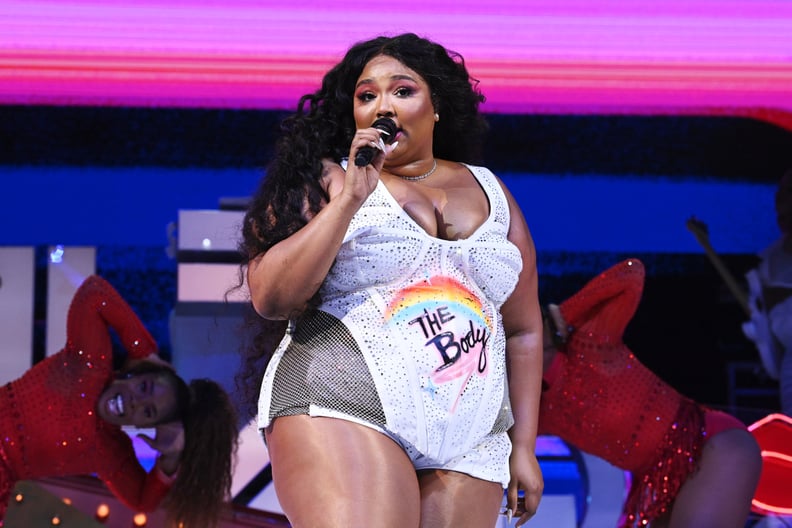 MIAMI BEACH, FLORIDA - DECEMBER 04: Lizzo performs live from Miami Beach at the Platinum Studio for American Express UNSTAGED Final 2021 Performance at Miami Beach EDITION on December 04, 2021 in Miami Beach, Florida. (Photo by Bryan Bedder/Getty Images f