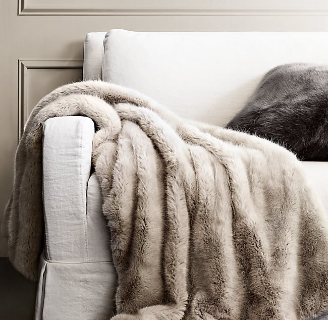 White Walkers: Ultra Faux Fur Throw