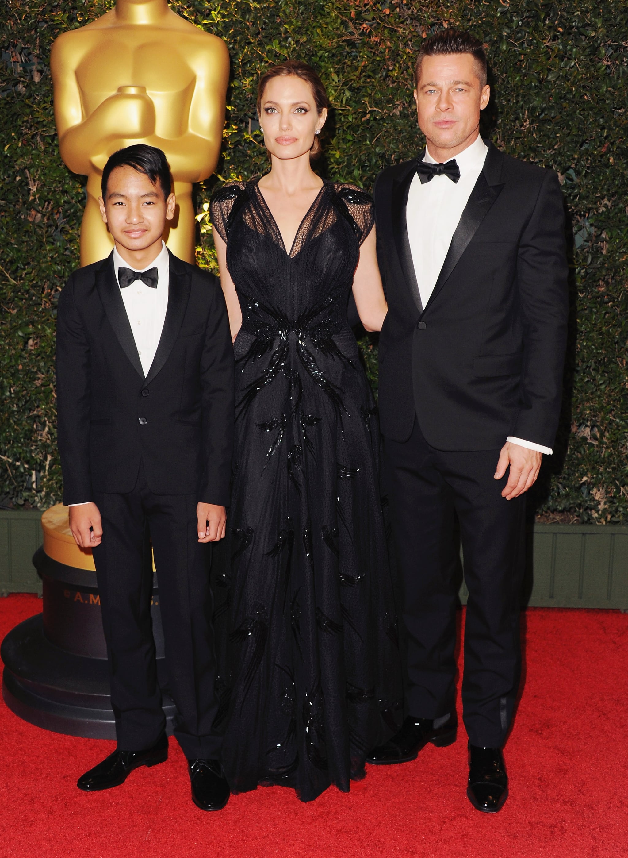 Angelina Jolie And Brad Pitt Family Pictures Popsugar Celebrity Angelina Jolie And Brad Pitt Family Pictures Popsugar Celebrity