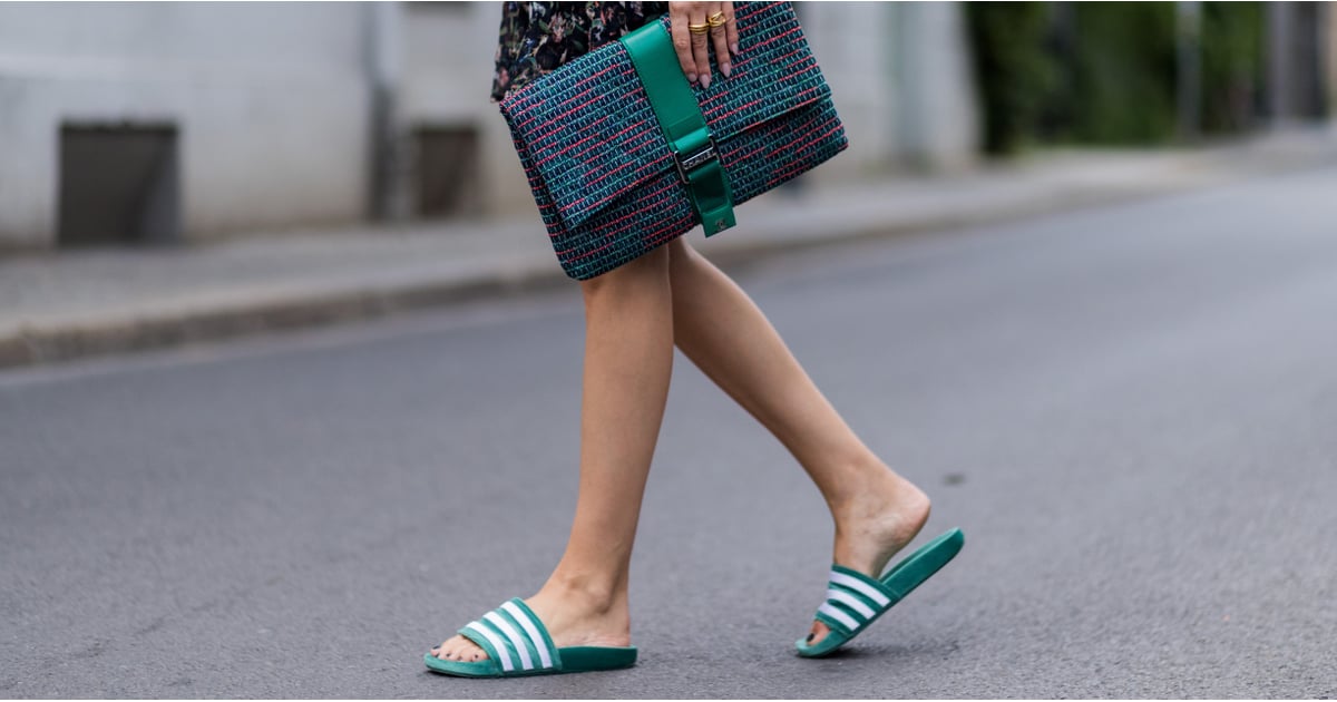 discount slides shoes