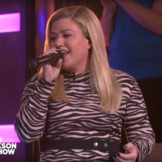 Kelly Clarkson Singing Britney Spears on Talk Show Video