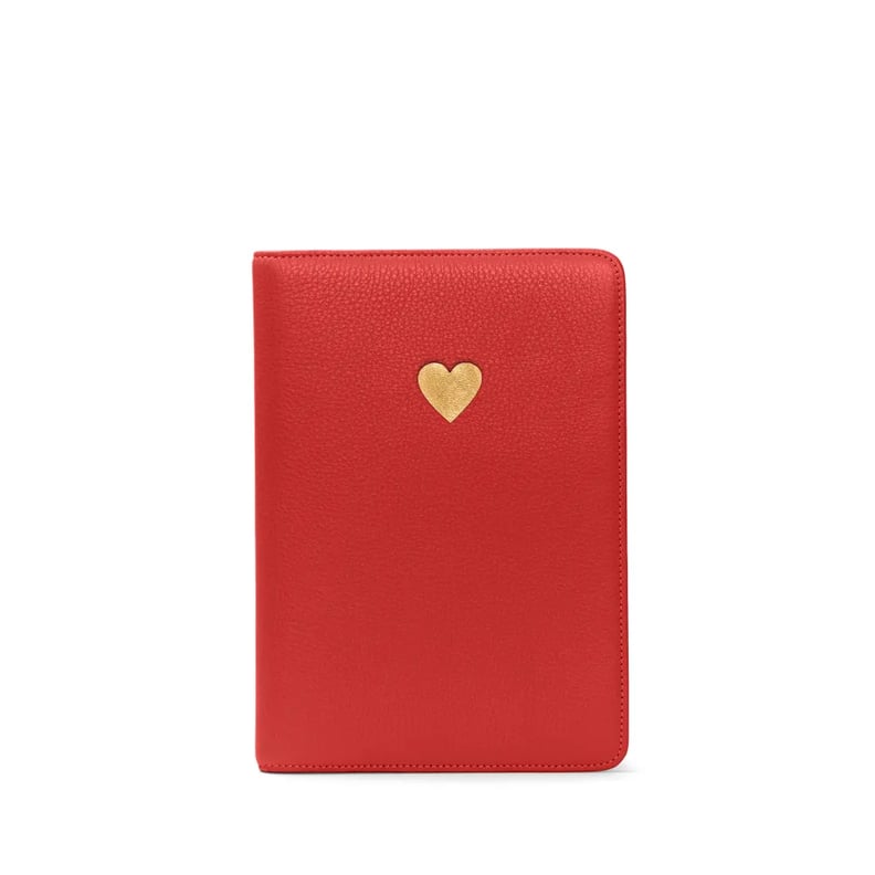 Cute Valentine's Gifts: Leatherology Heart Journal