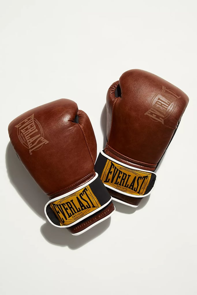 Cool Boxing Gloves: Everlast 1910 Boxing Gloves
