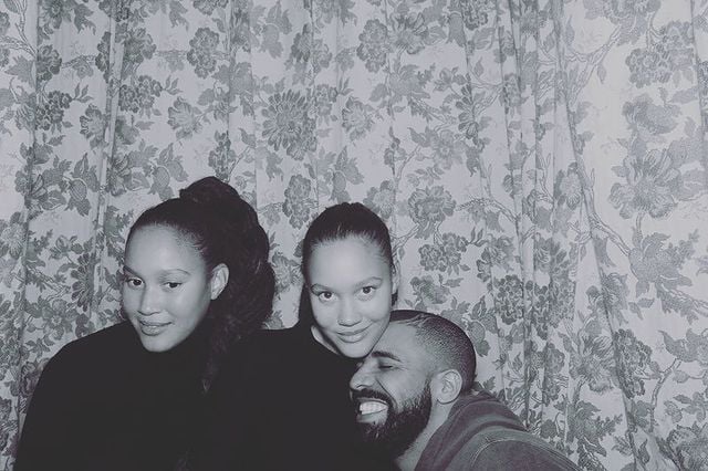 Drake's "Oktober Lejonhjärta" Tattoo