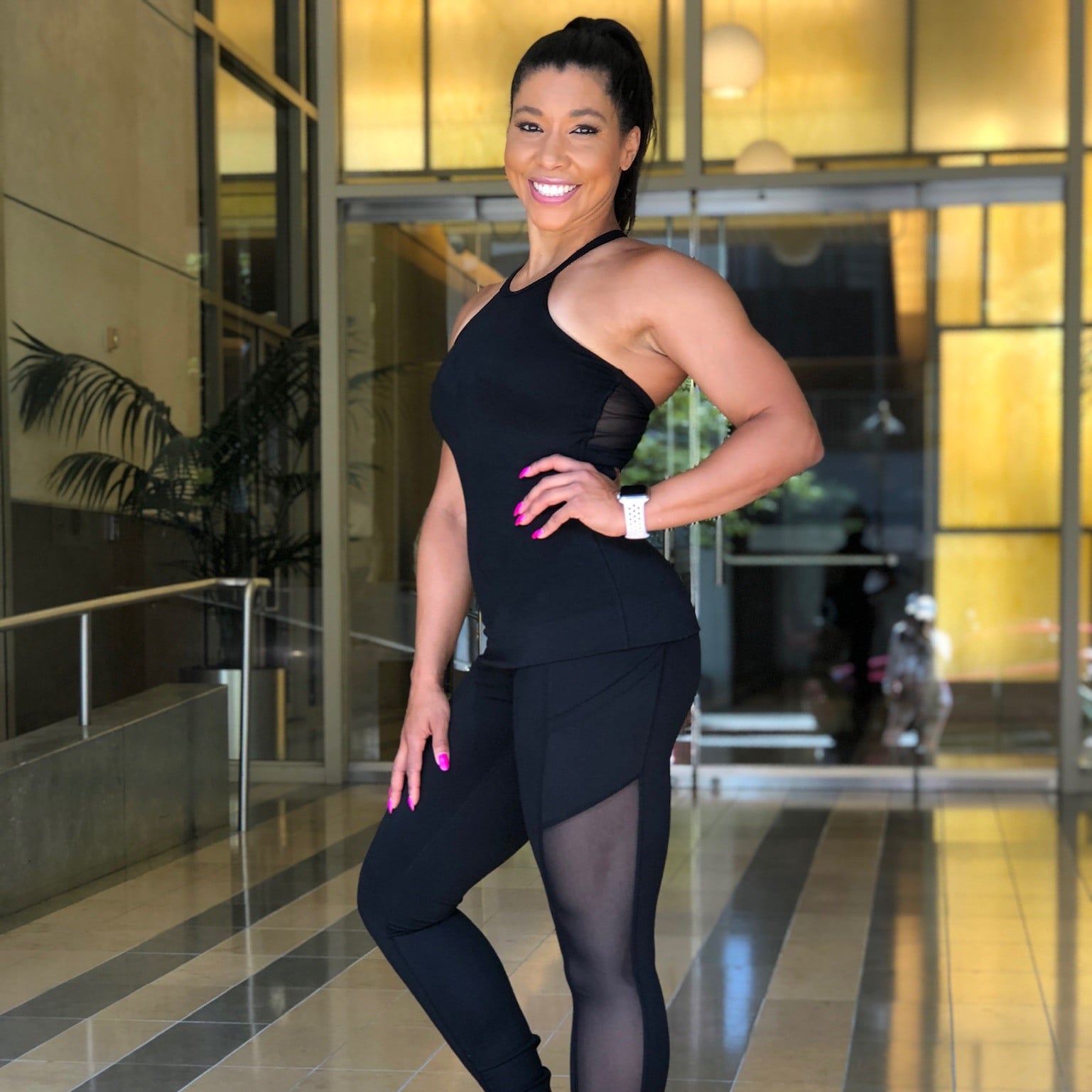 19 Fitness Experts To Follow On Instagram (2021) Jeanette Jenkins
