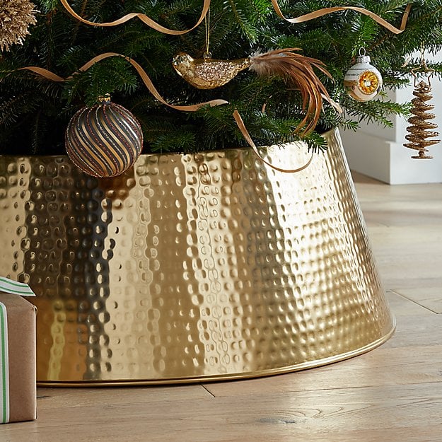 Gold tree collar 2025