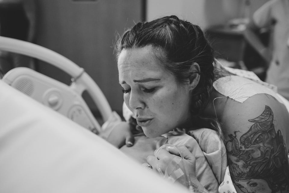 Photos of Mom and Surrogate After Baby Is Born