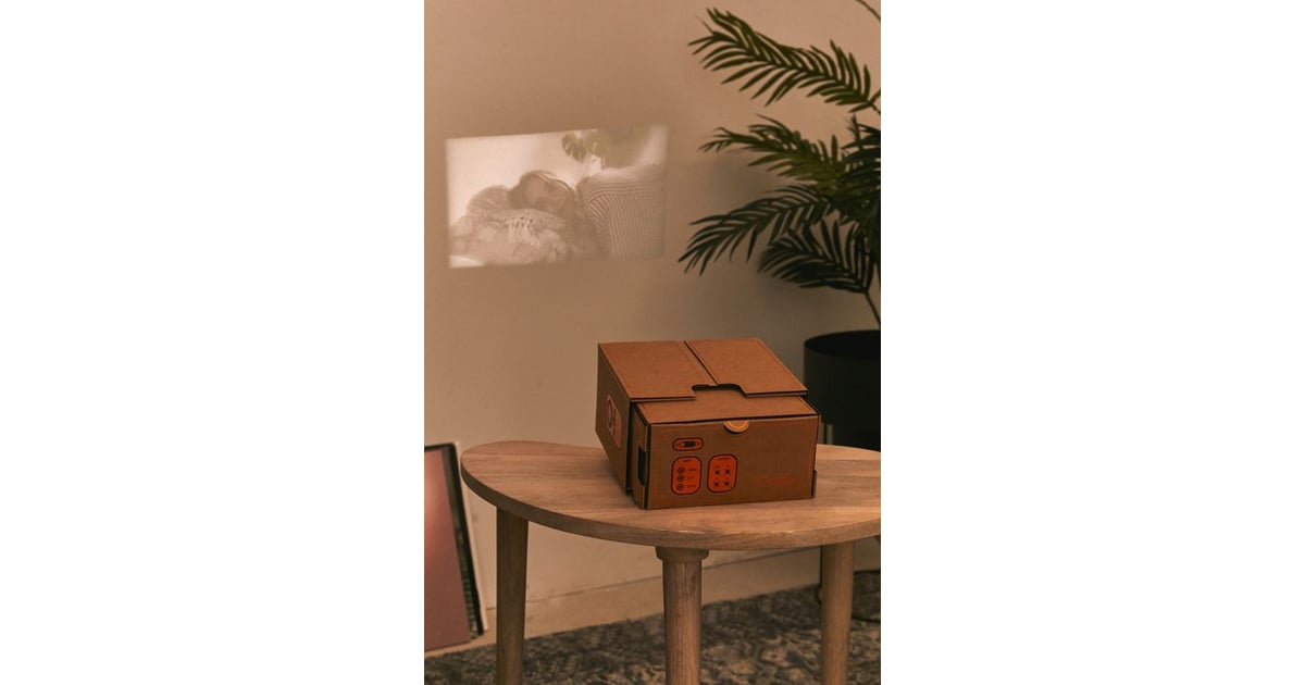Smartphone Projector 2.0 | Tech Gifts Under $100 | POPSUGAR Tech Photo 8