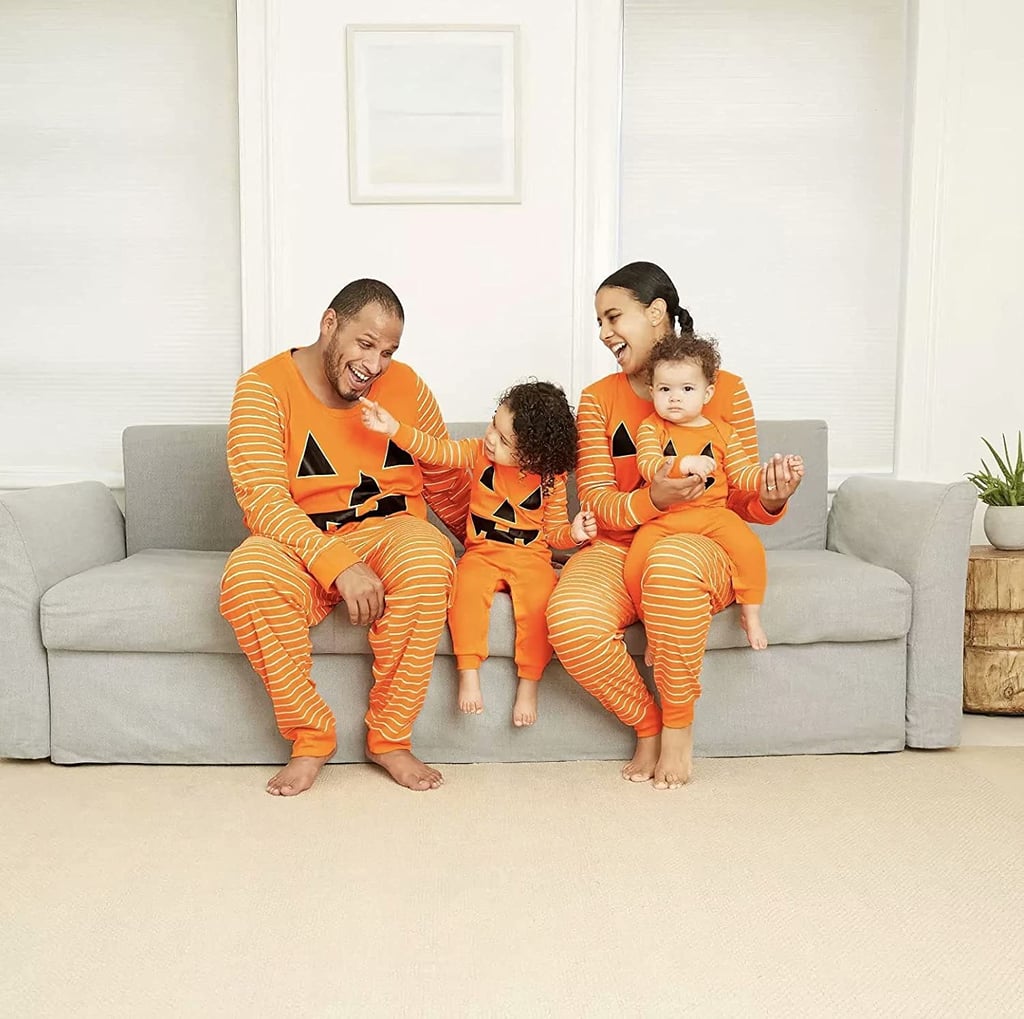 An Adorable Orange Set: Herimmy Family Matching Halloween Jack-O-Lantern Pajamas Set