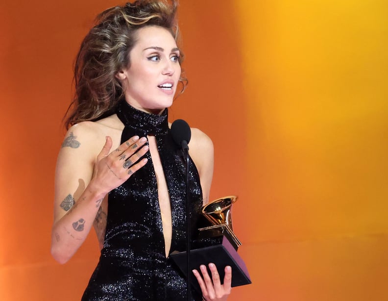 Miley Cyrus's Finger Tattoos
