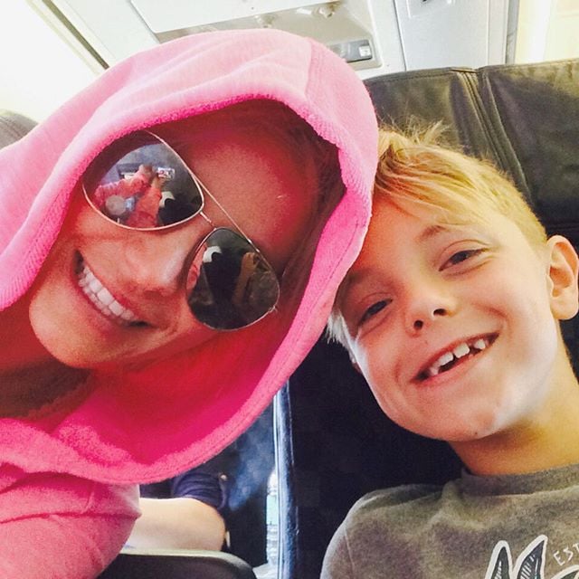 Brit snapped an airplane selfie with Jayden on their way to Hawaii in July 2015.