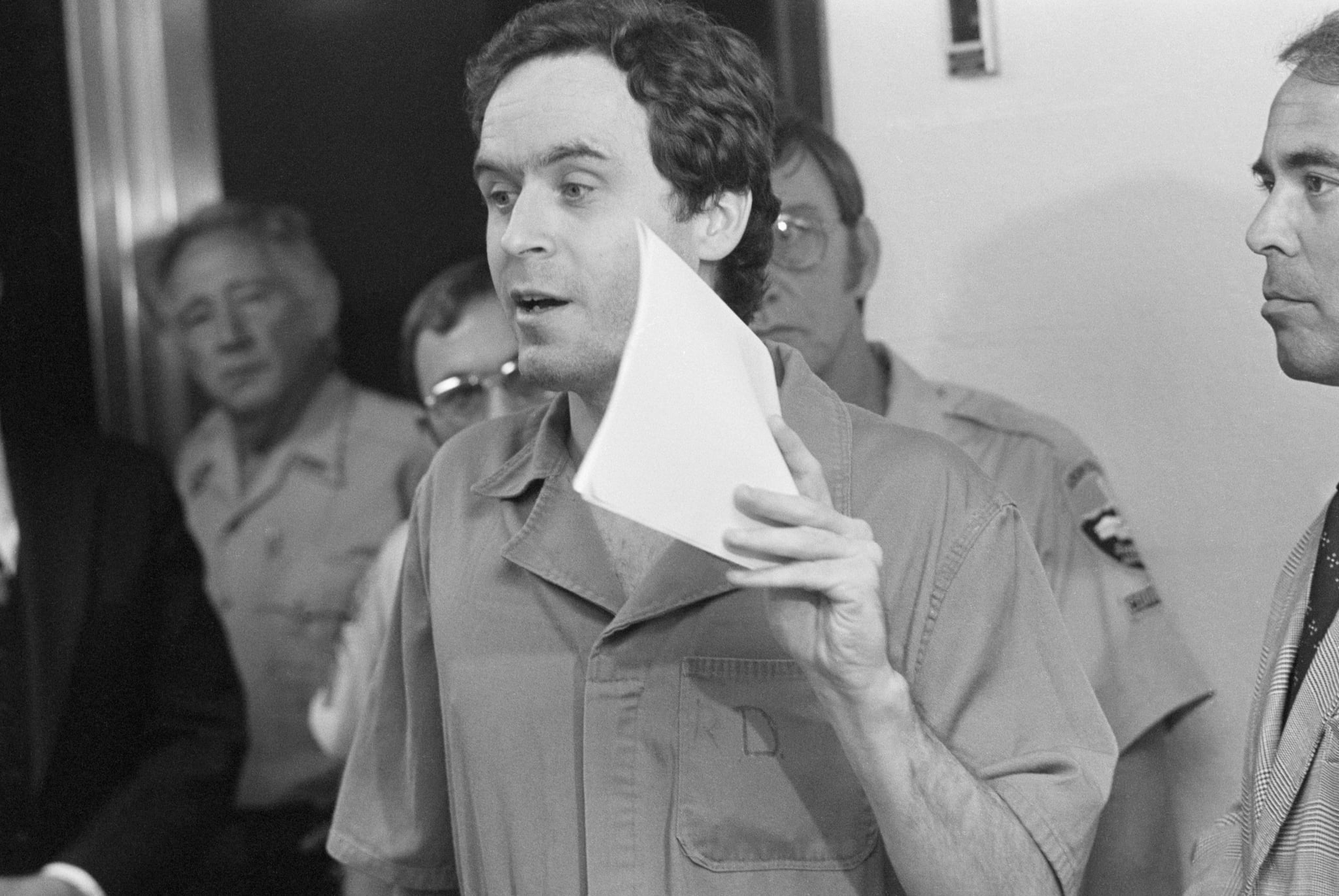 (Original Caption) Tallahassee, FL: Suspected murderer Theodoure Bundy, charged with the killings of FSU coeds Margaret Bowman and Lisa Levy who were beaten and strangled at the Chi Omega house in January. 7/27/1978