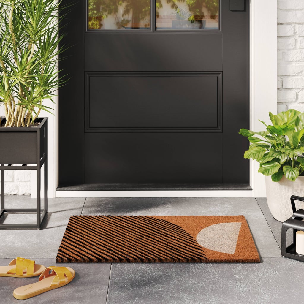 A Geometric Doormat: Outdoor Door Mat With Black Lines