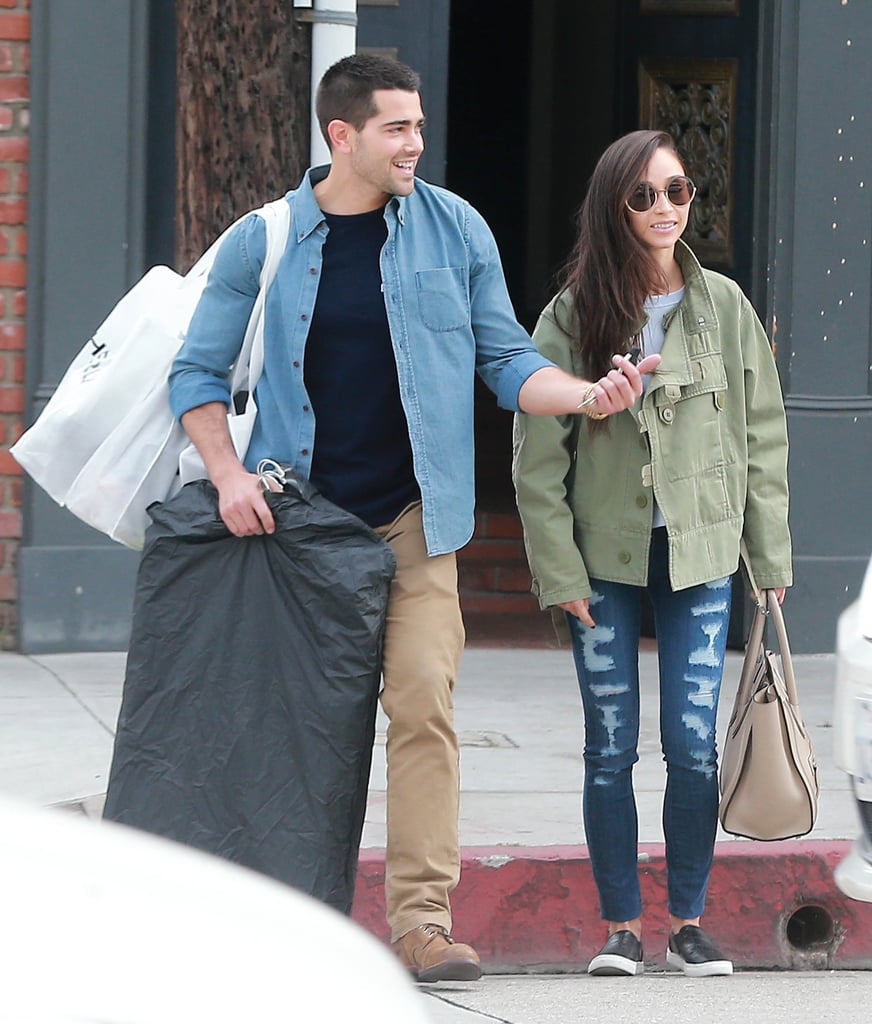 Photogenic couple Jesse Metcalfe and Cara Santana went shopping in LA on Friday.