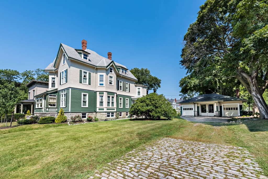 Lizzie Borden's House Is For Sale POPSUGAR Home