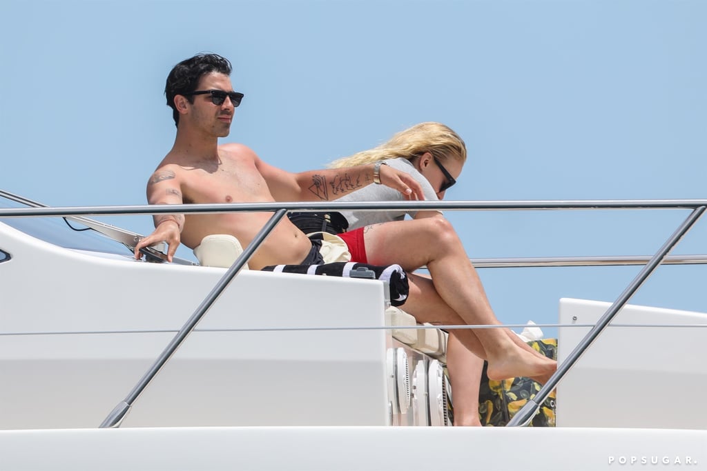 Joe Jonas and Sophie Turner in Mexico April 2019 Pictures