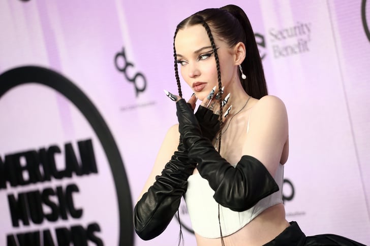 See Every Red Carpet Arrival at the 2022 AMAs