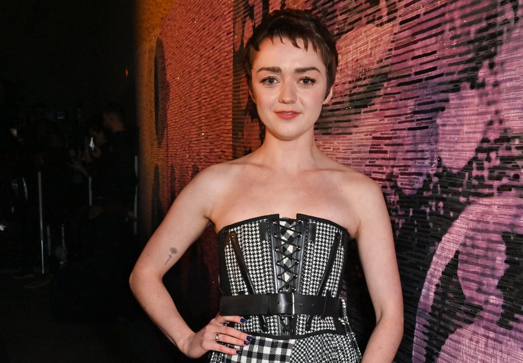 Maisie Williams's Micro Bangs at Paris Fashion Week | Photos