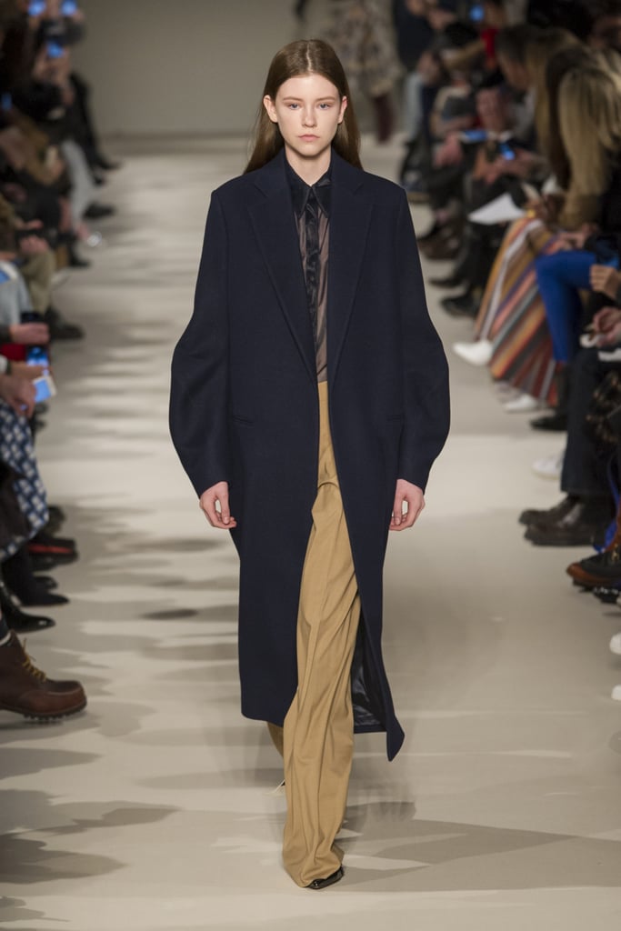 Victoria Beckham Fall 2017 Runway