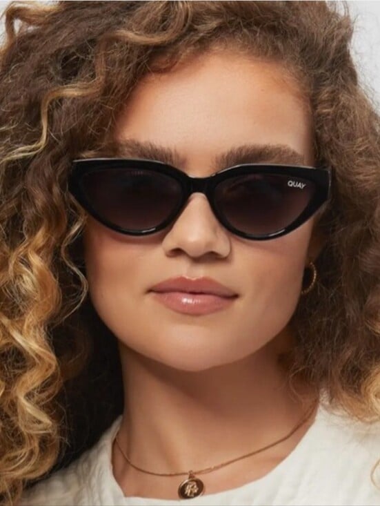 Quay Narrow Down Sunglasses