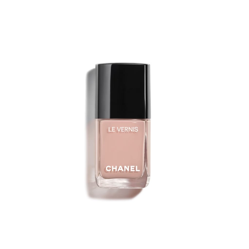 Chanel Le Vernis Longer Nail Color in shade Particulière