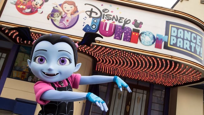 Meet Vampirina at Disney Junior Dance Party