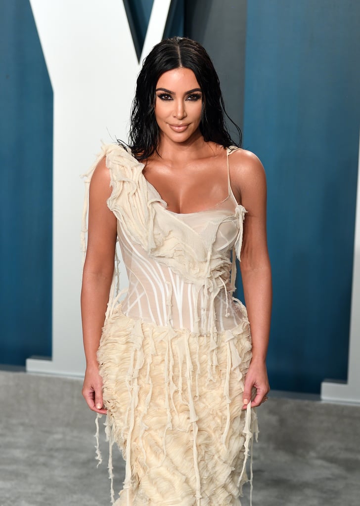 Kim Kardashians Middle Part Best Celebrity Middle Hair Parts And Ideas Popsugar Beauty Uk