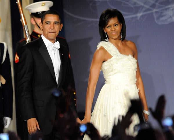 Photos of President Barack and Michelle Obama at the Inaugural Balls ...