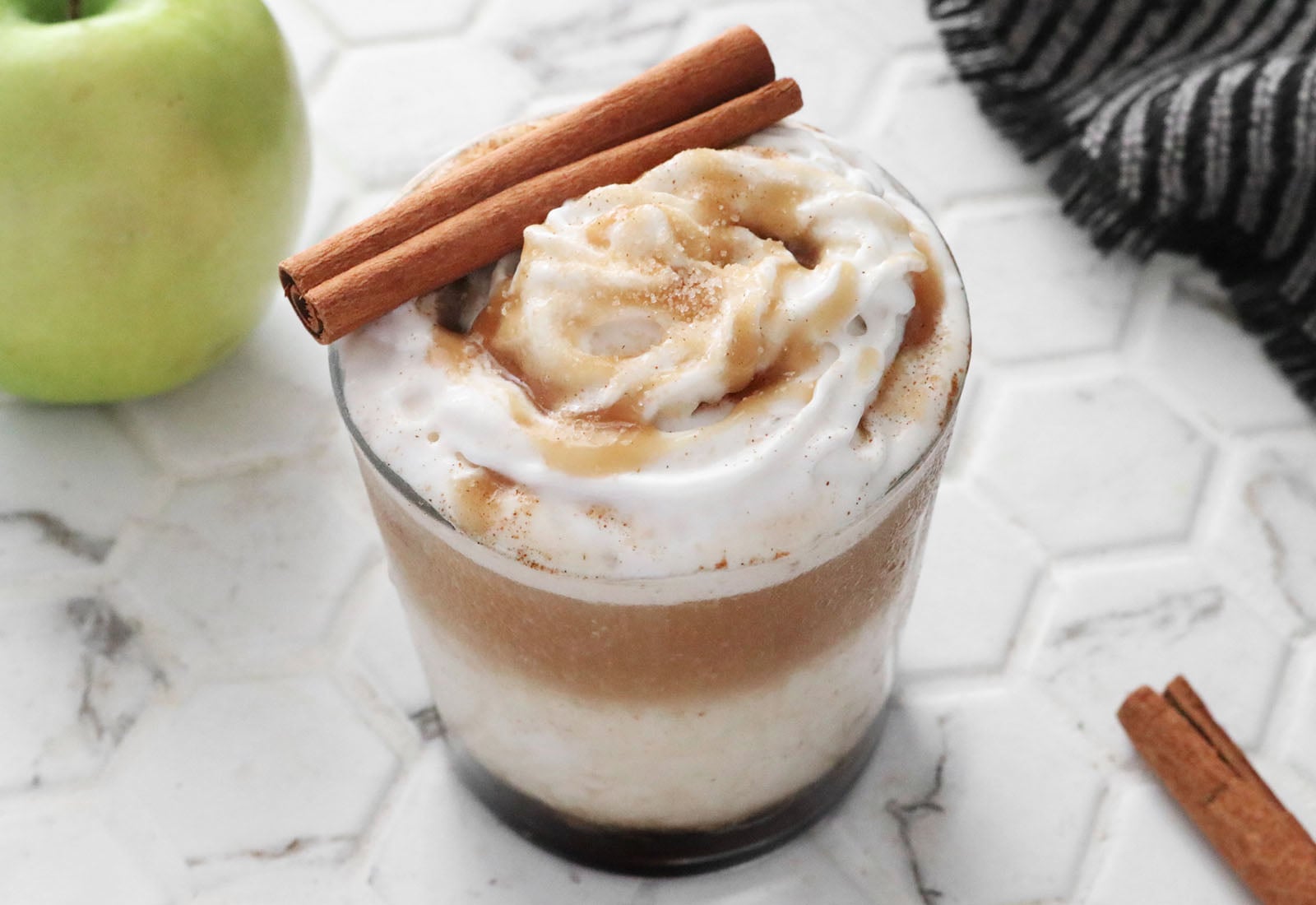 apple crisp oat milk macchiato