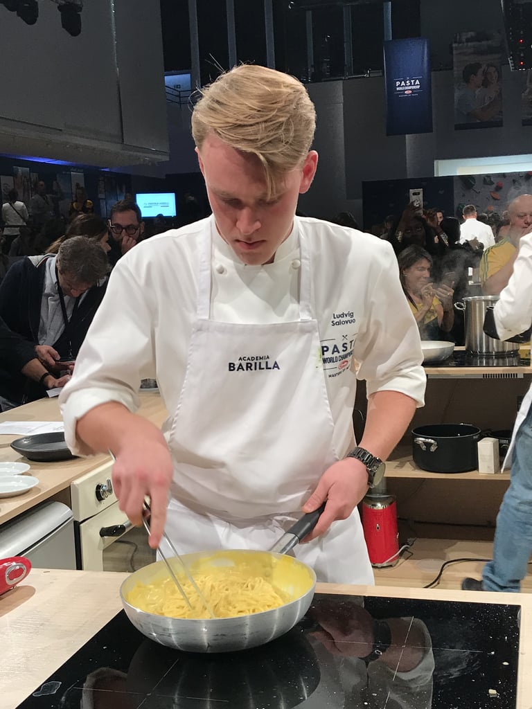Here, Ludvig Saluvuo, the competitor from Sweden, is tossing his pasta with a pureed sunchoke sauce. Creating a smooth, velvety sauce from pureed vegetables and aromatics (like onions, herbs, and citrus) is an easy way to elevate your pasta.