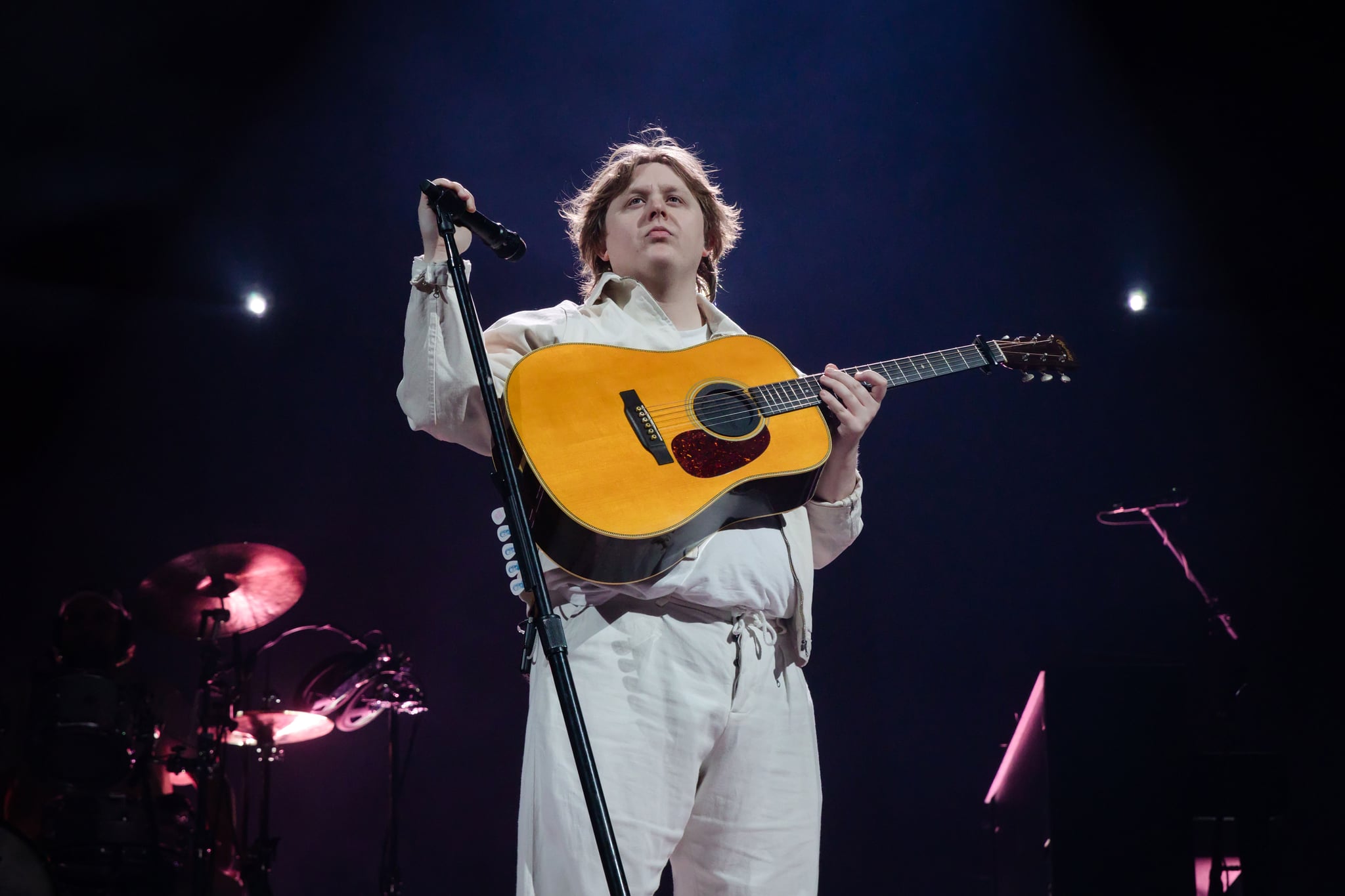 BERLIN, GERMANY - FEBRUARY 16: British singer Lewis Capaldi performs live on stage during a concert at the Mercedes-Benz Arena on February 16, 2023 in Berlin, Germany. (Photo by Frank Hoensch/Redferns)