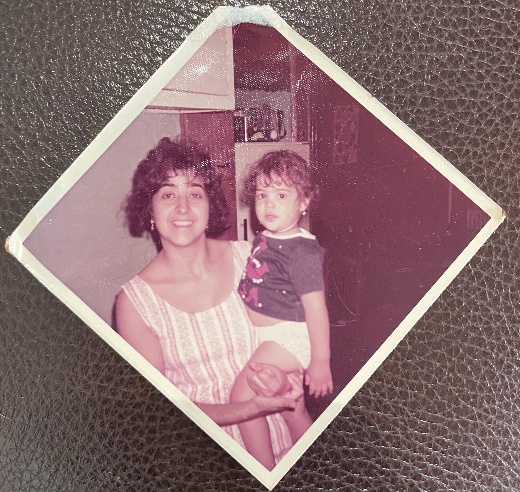 Baby pic with my mami