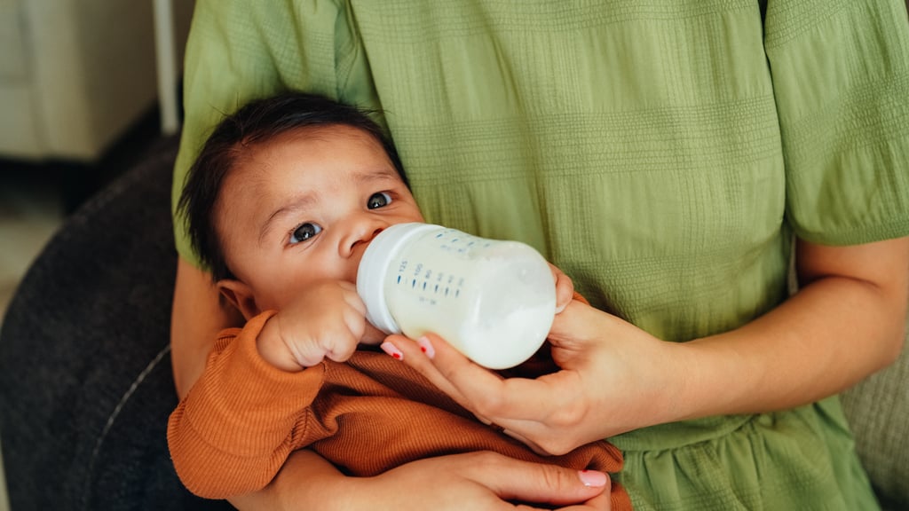 How to Do Paced Bottle Feeding | POPSUGAR UK Parenting